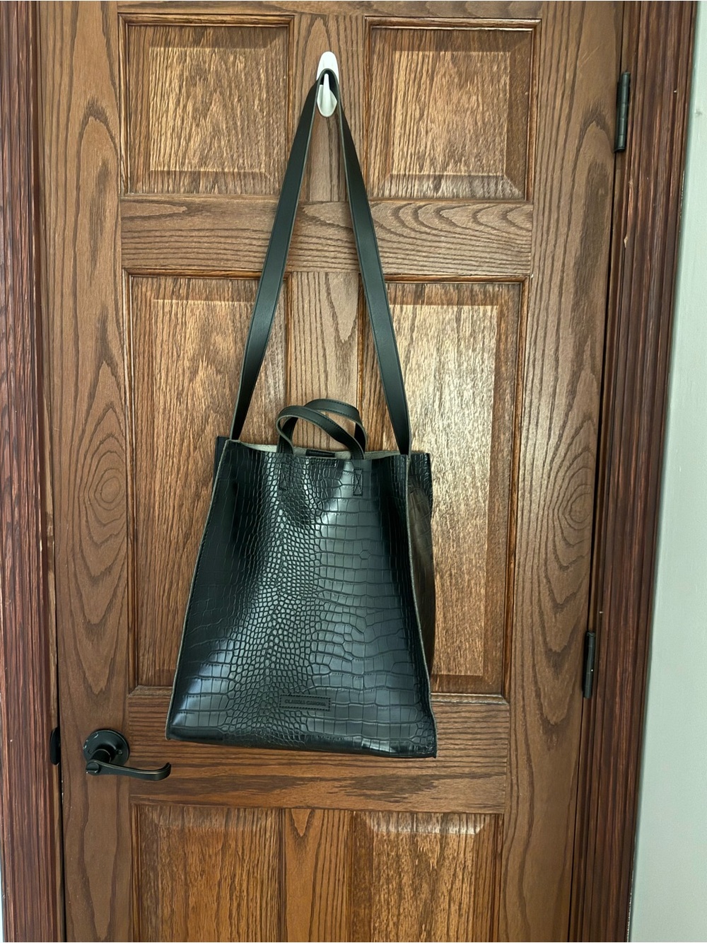 Black Croc-Embossed Leather Tote Bag - Contemporary Women's Carryall